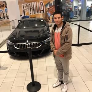 Meet your Posher, Derek